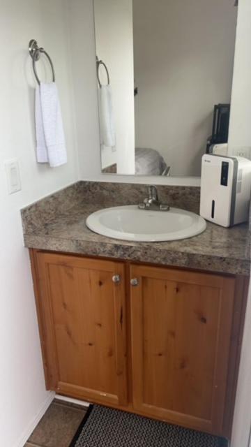 Rogue River Landing Resort Gold Beach Extérieur photo