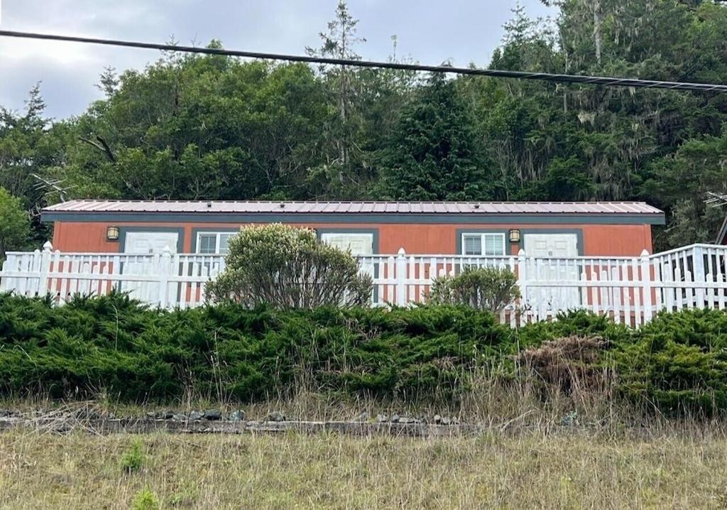 Rogue River Landing Resort Gold Beach Extérieur photo